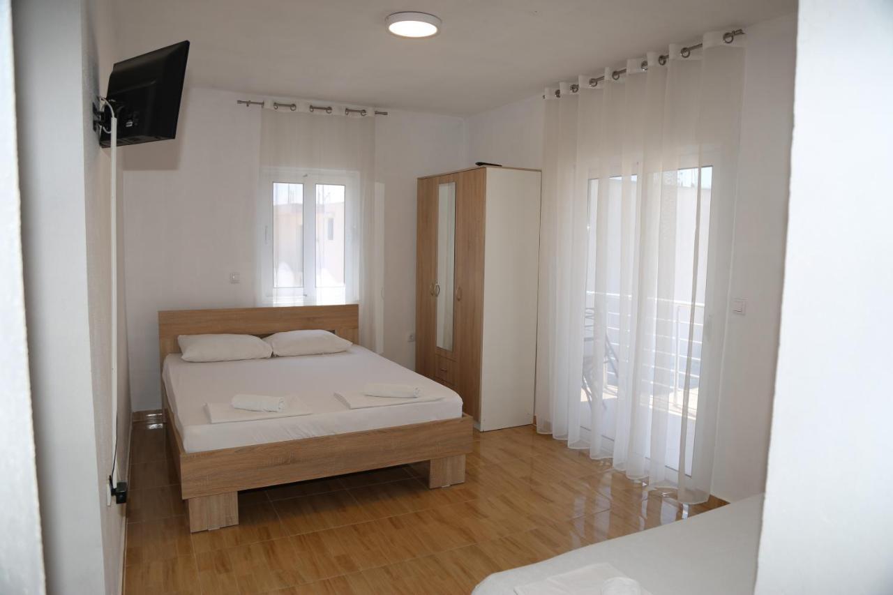 Apartments Armini Ulcinj Habitación foto